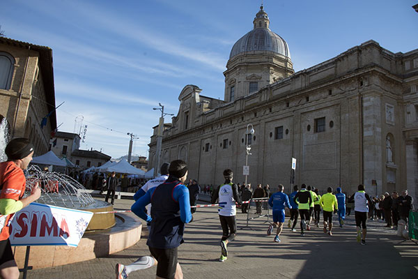 Basilica di Santa Maria degli Angeli - Invernalissima Mezza Maratona Umbria Basilica di Santa Maria degli Angeli - Percorso Invernalissima Mezza Maratona Umbria